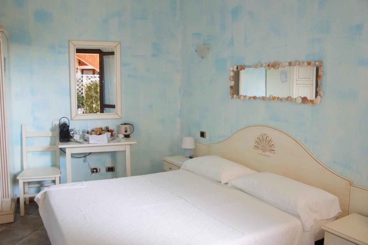 Hotel Sa Cralla Villasimius Exterior photo
