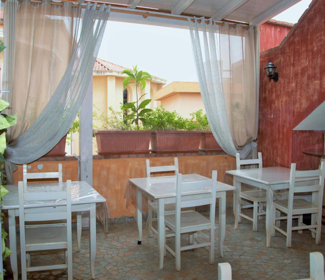 Hotel Sa Cralla Villasimius Exterior photo